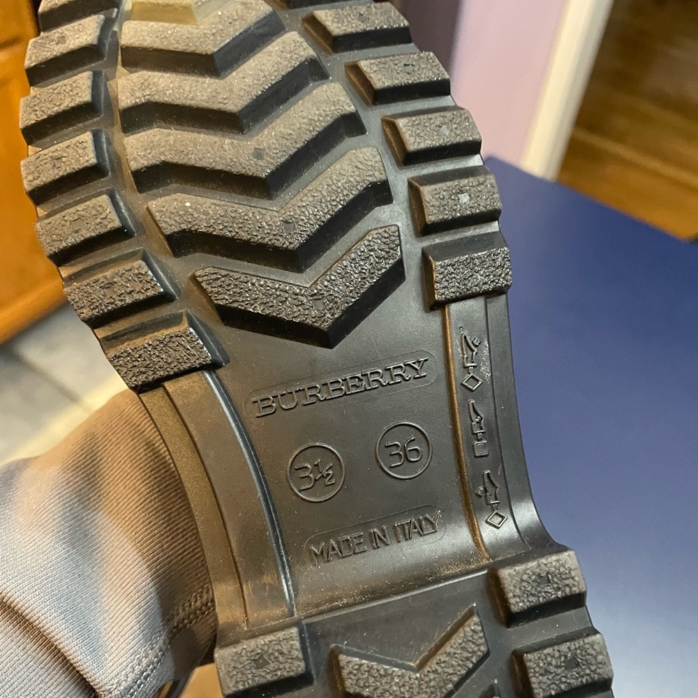 Burberry Nova Check ankle rain boots - Picture 5 of 5